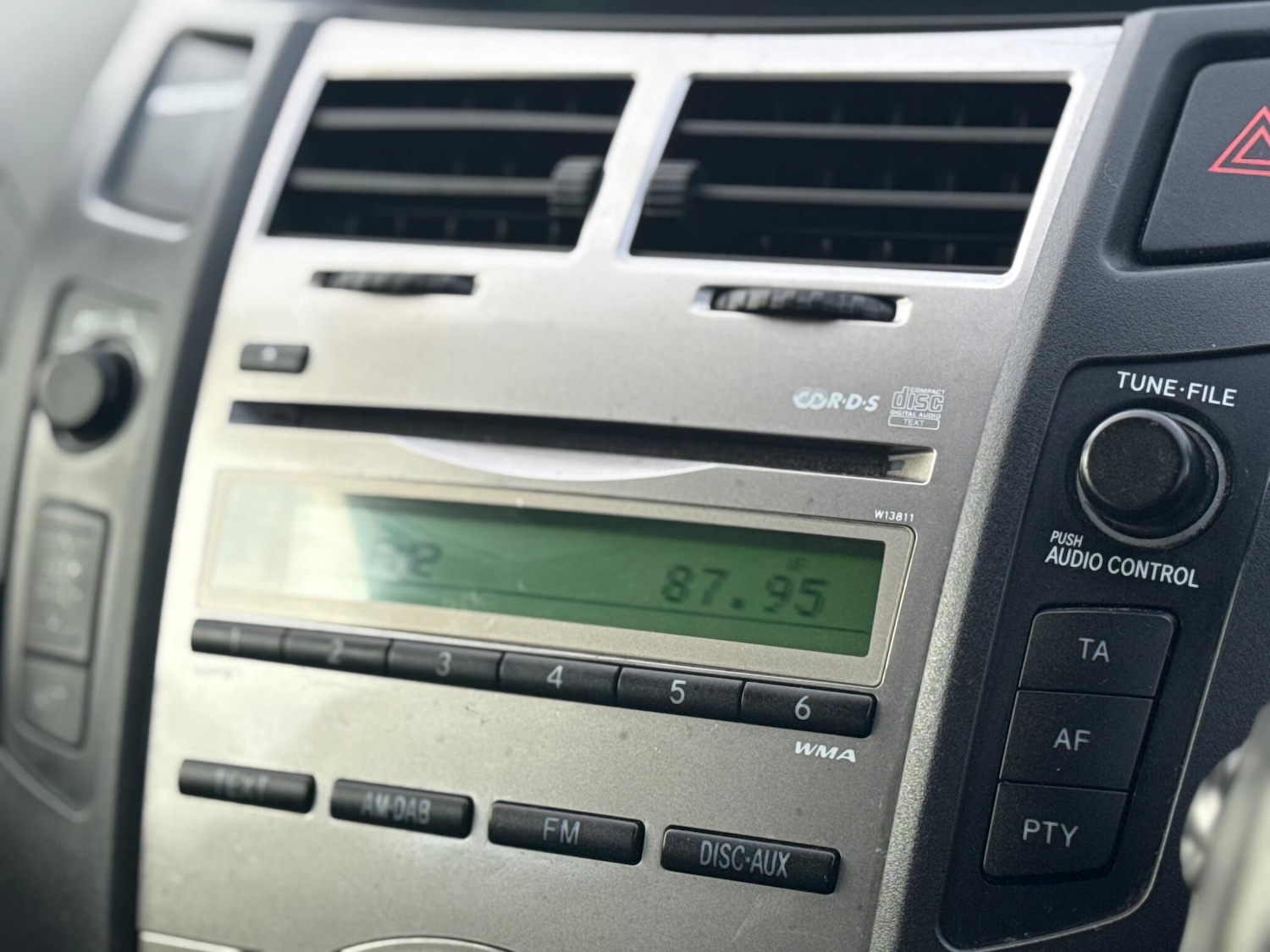 Used Toyota Yaris for sale - 77537980: Photo 14