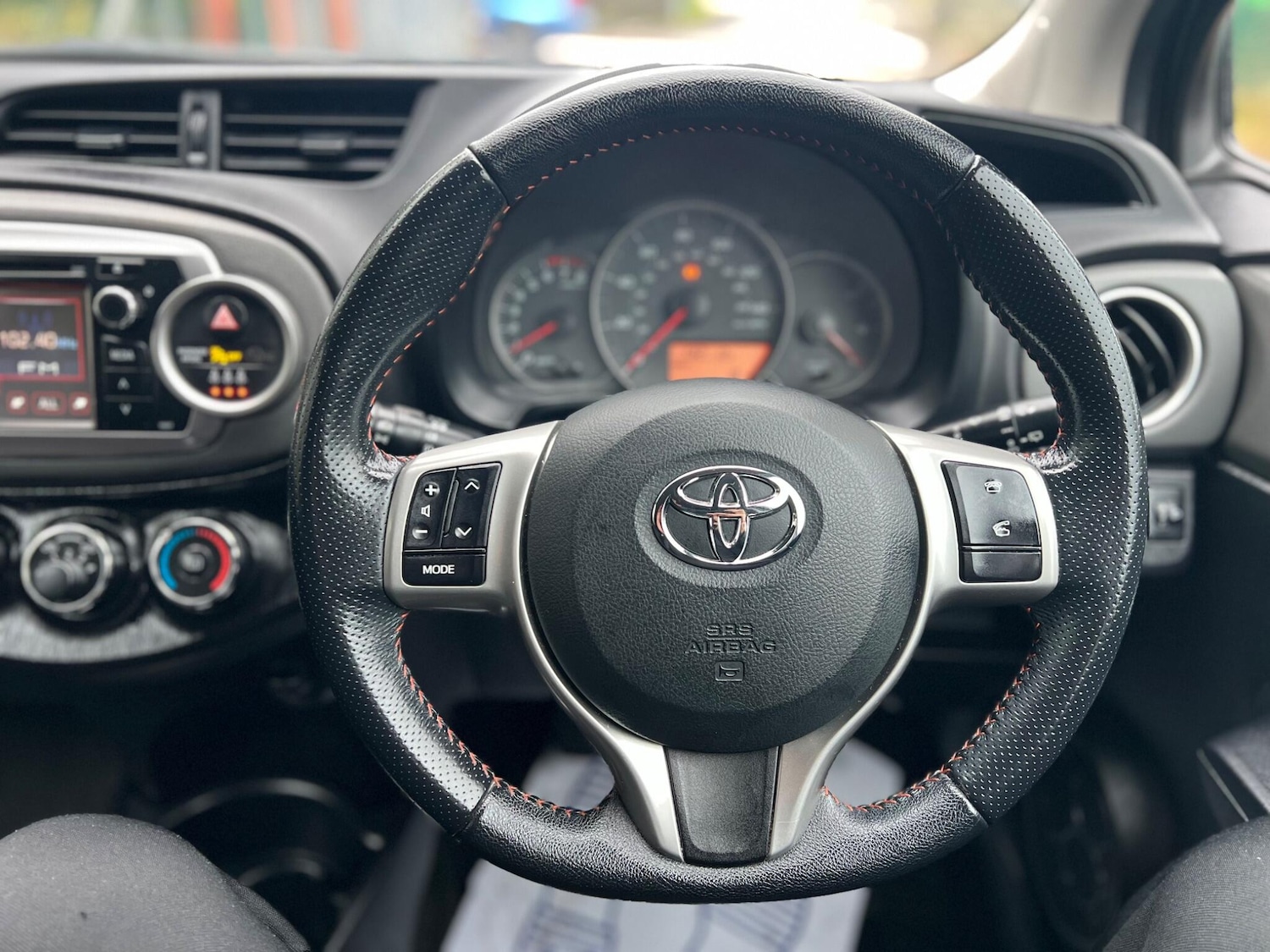 Used Toyota Yaris 2013 for sale - 76831766: Photo 17