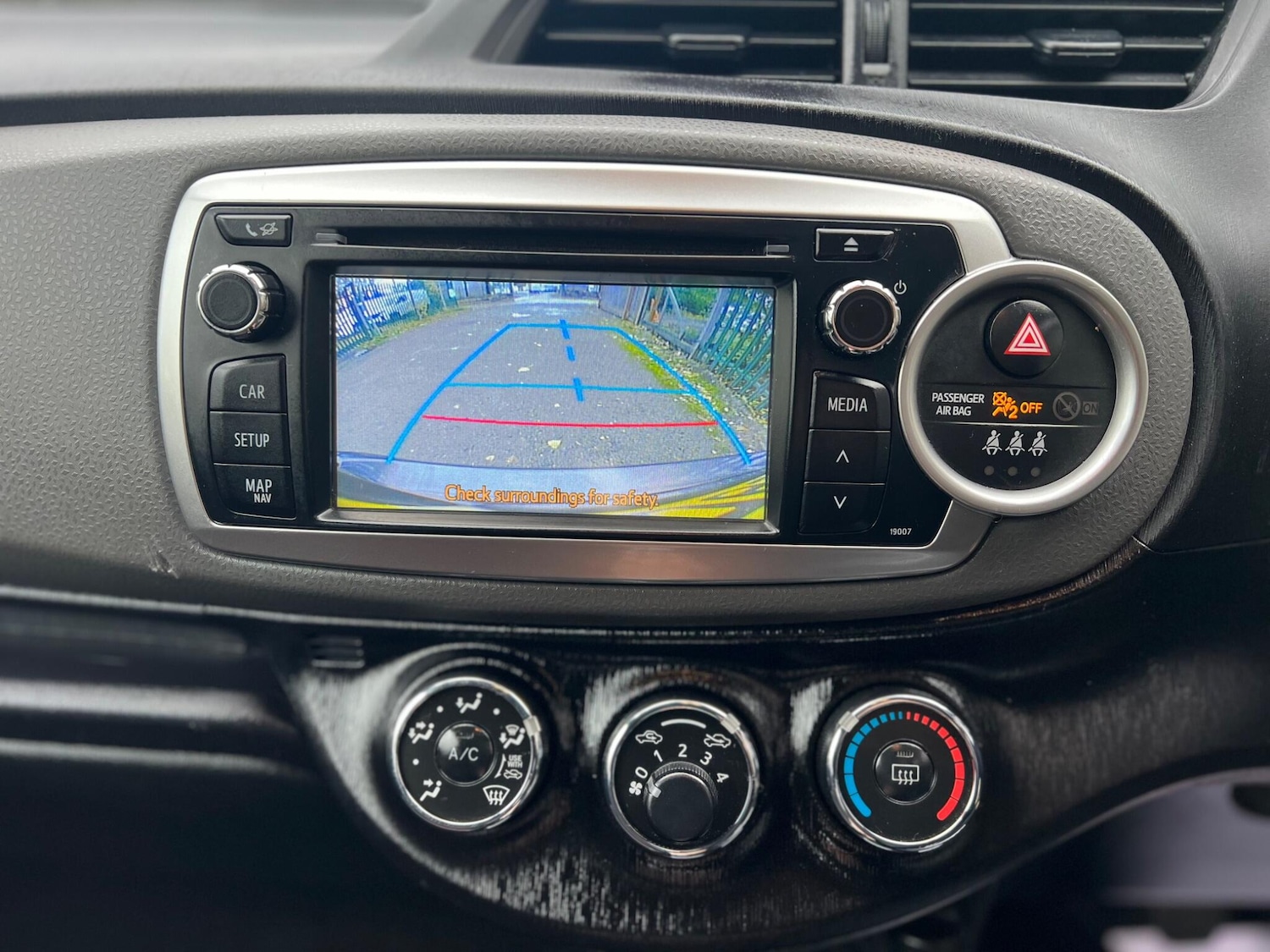 Used Toyota Yaris 2013 for sale - 76831766: Photo 21