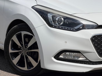 Used Hyundai i20 2015 for sale - 79395674: Photo