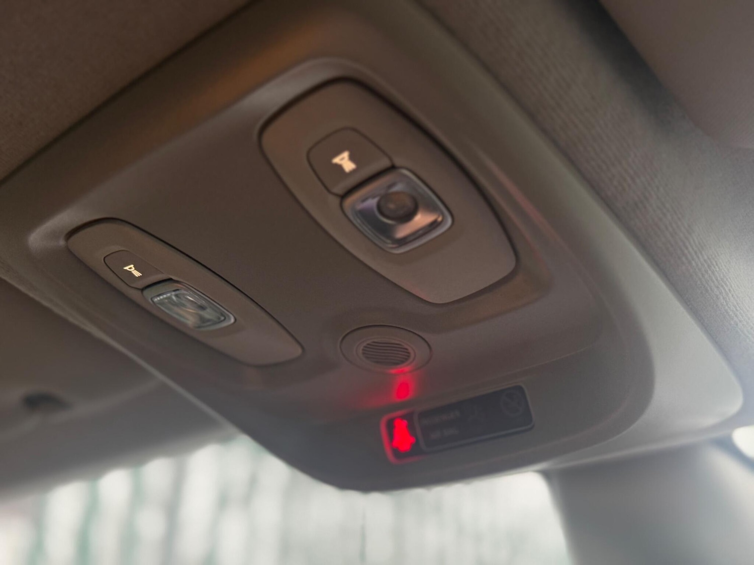 Used Renault Clio 2019 for sale - 77439678: Photo 40