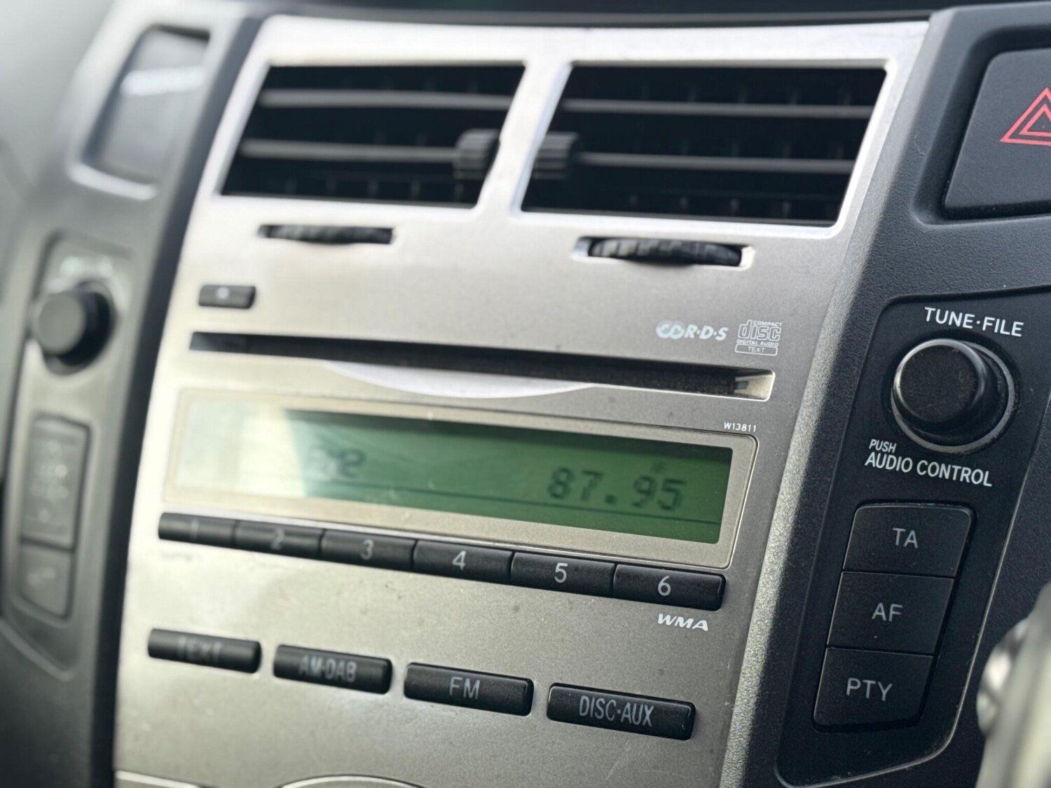 Used Toyota Yaris for sale - 78058876: Photo 21