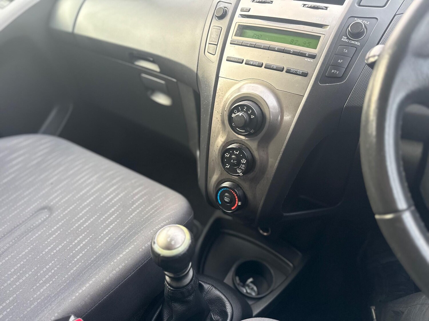 Used Toyota Yaris for sale - 78058876: Photo 22