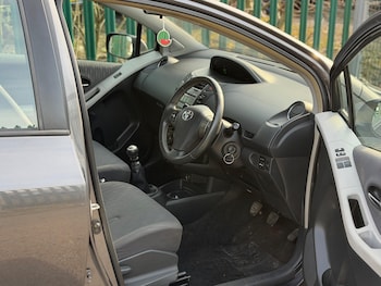 Used Toyota Yaris 2009 for sale - 78058876: Photo