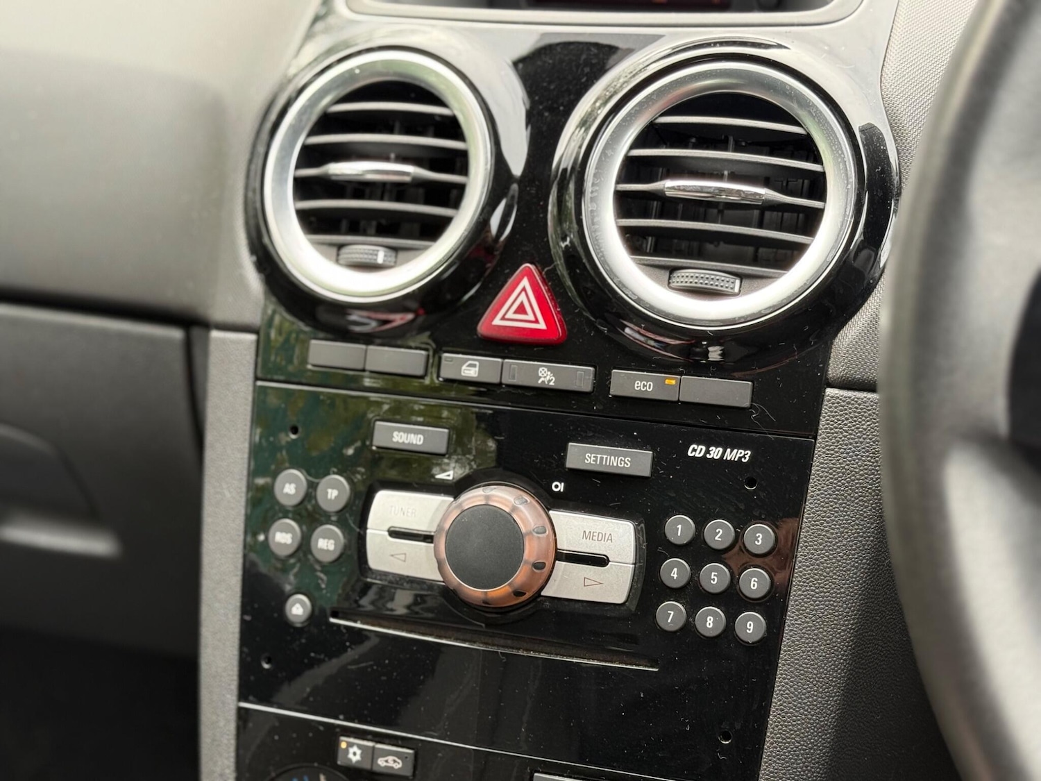 Used Vauxhall Corsa 2014 for sale - 76831765: Photo 17