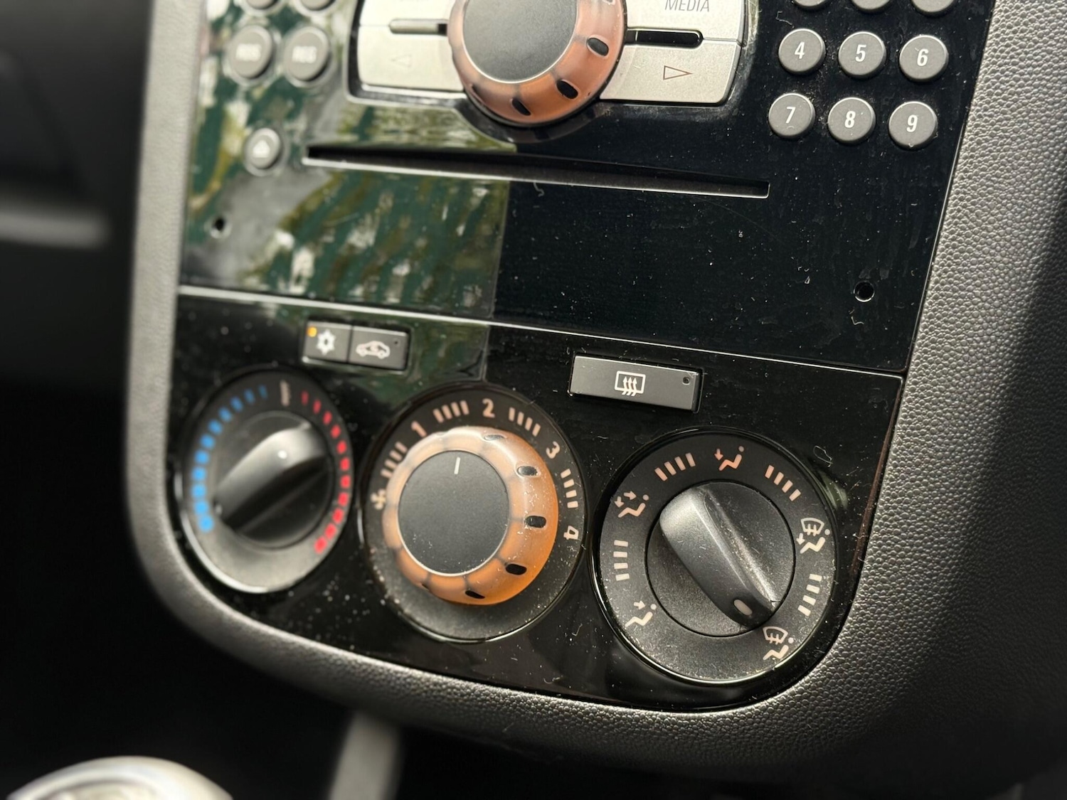 Used Vauxhall Corsa 2014 for sale - 76831765: Photo 18