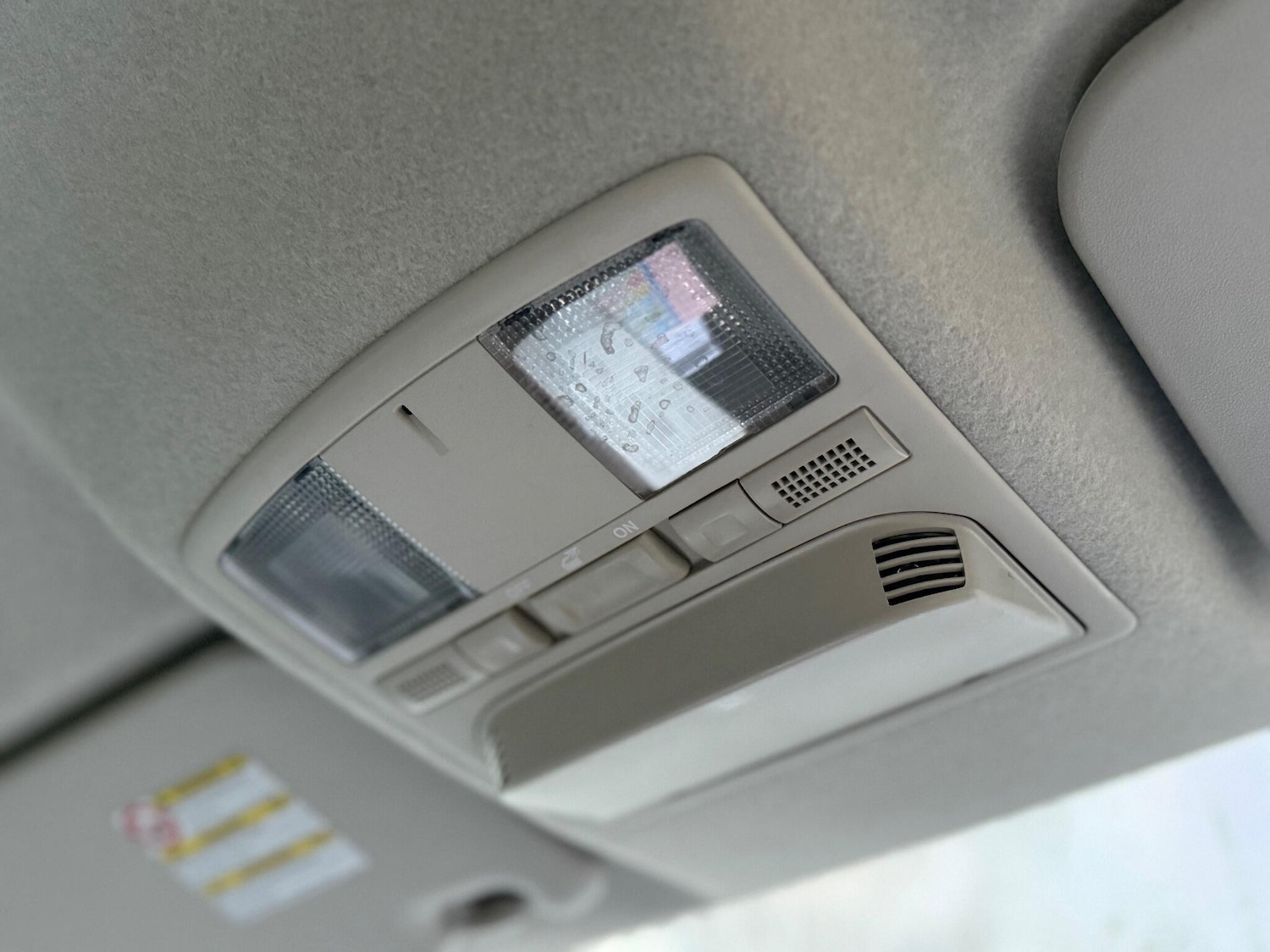 Used Mazda Mazda2 2010 for sale - 76831774: Photo 24