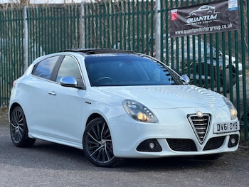 Used Alfa Romeo Giulietta 2011 for sale - 77892719: Photo