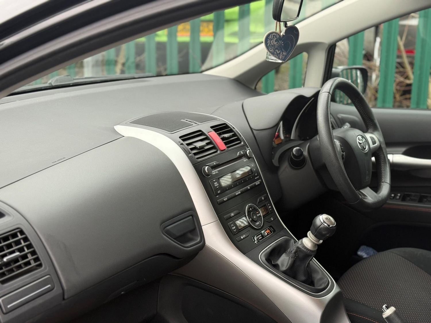 Used Toyota Auris 2011 for sale - 77625955: Photo 30