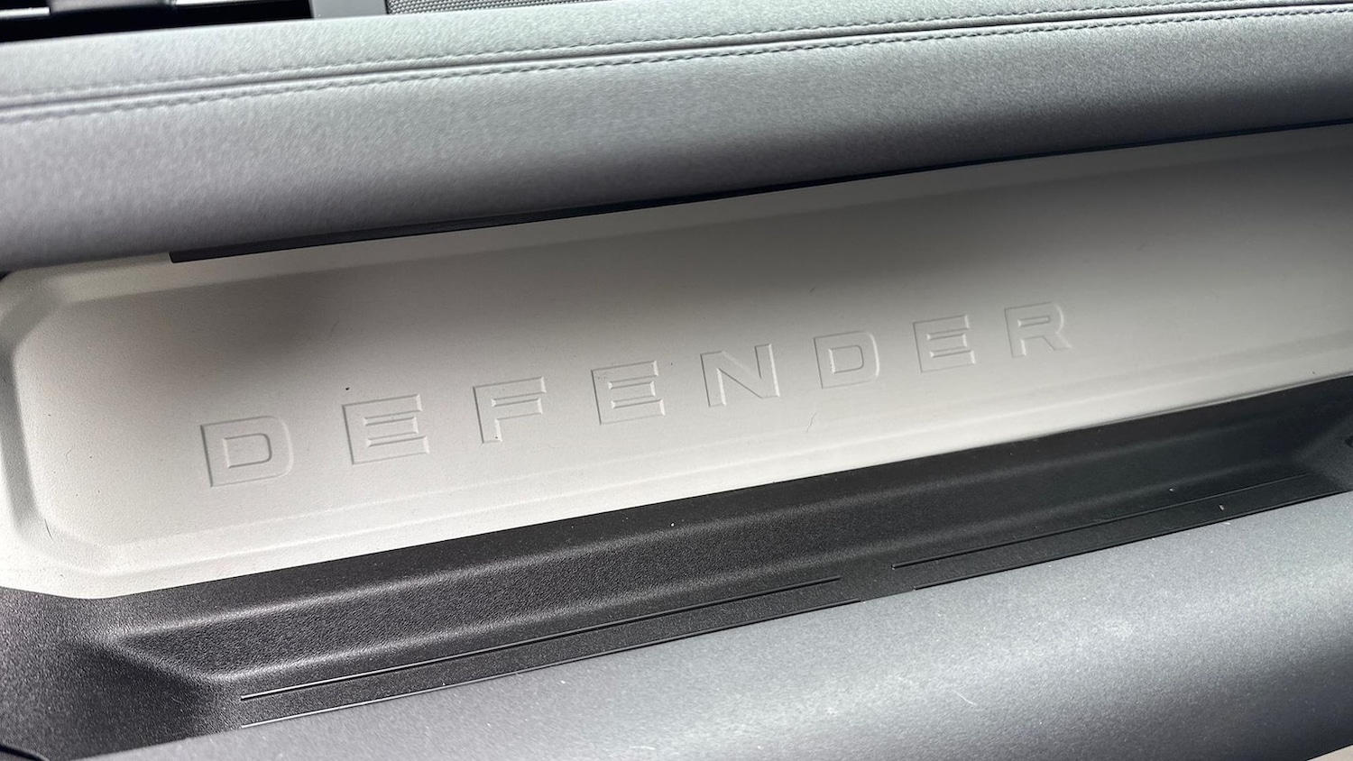 Used Land Rover Defender 2023 for sale - 76157237: Photo 26