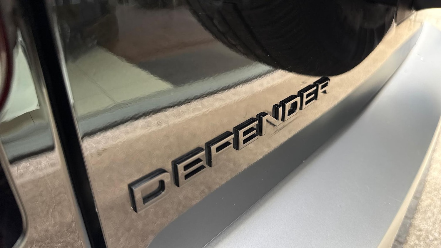 Used Land Rover Defender 2023 for sale - 76157238: Photo 32