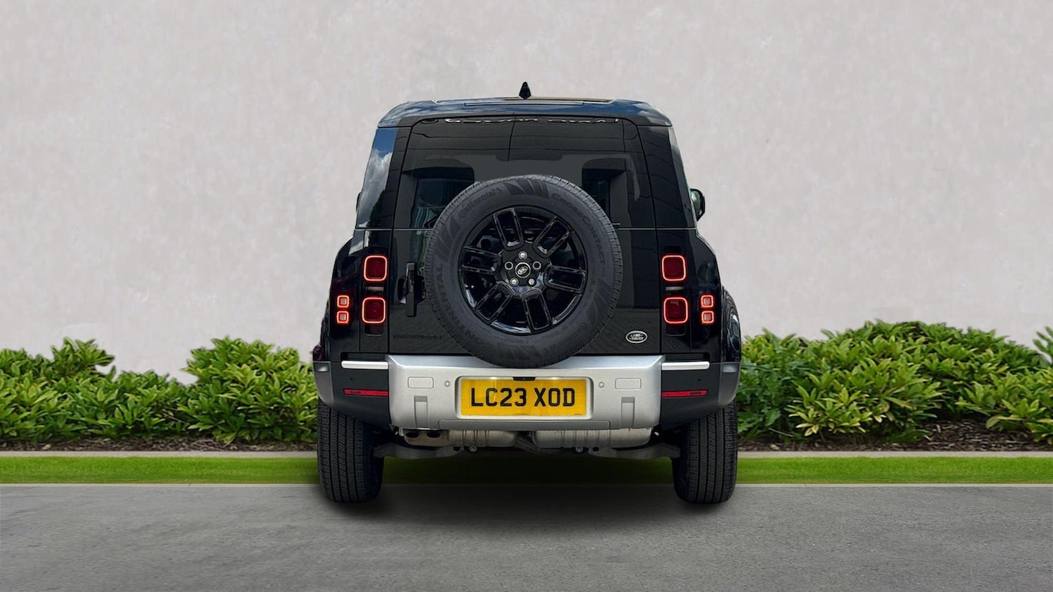 Used Land Rover Defender 2023 for sale - 76157238: Photo 6