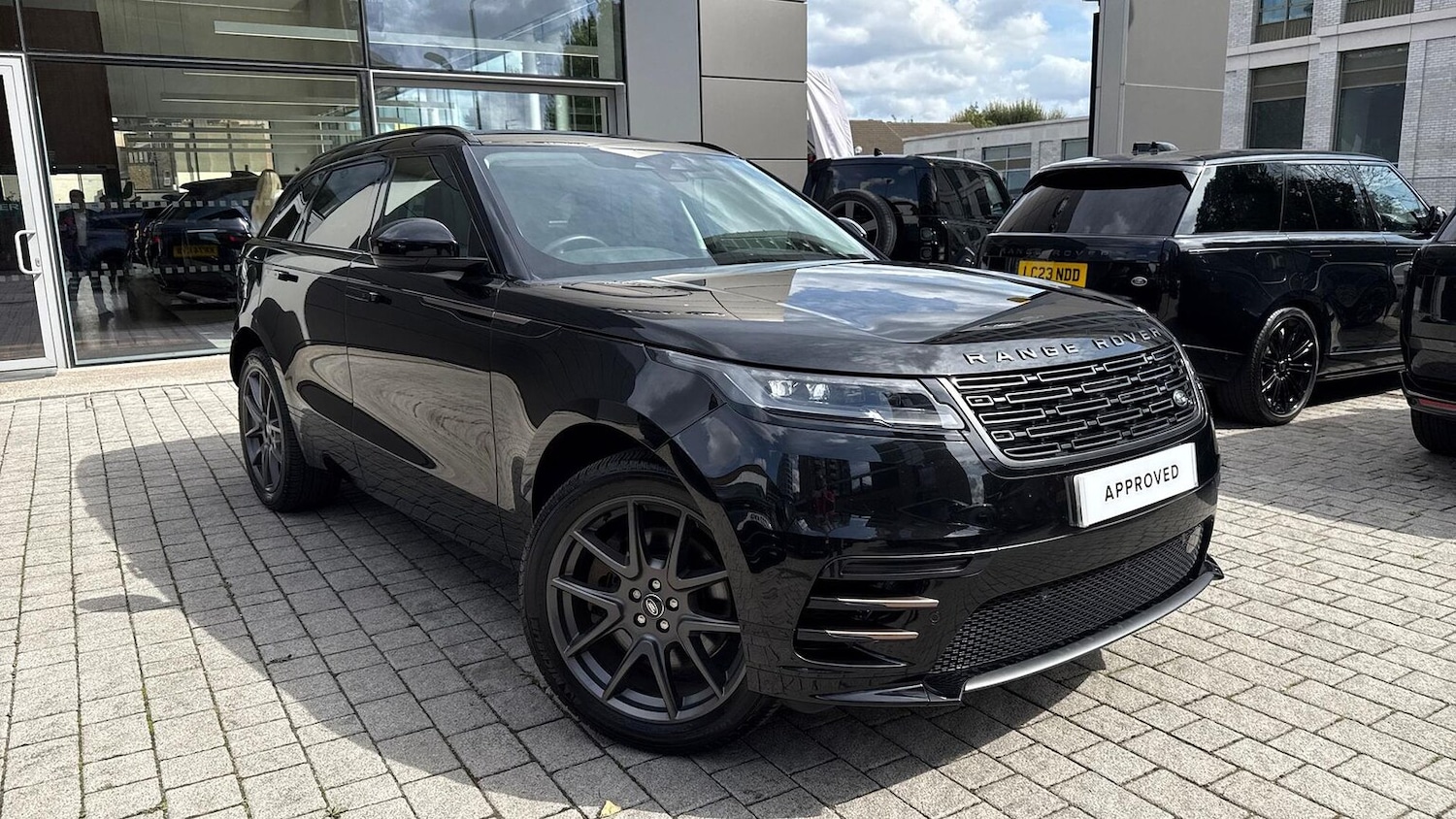Used Land Rover Range Rover Velar 2024 for sale - 76129035: Photo 40