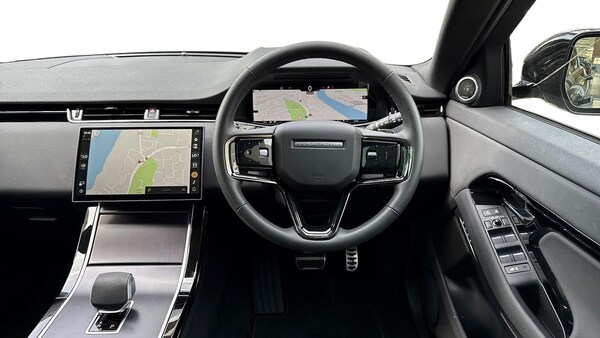Used Land Rover Range Rover Evoque 2025 for sale - 75557399: Photo 15