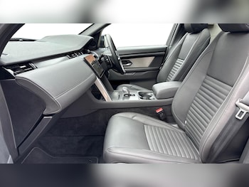 Used Land Rover Discovery Sport 2025 for sale - 75557421: Photo