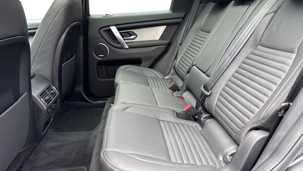 Used Land Rover Discovery Sport 2025 for sale - 75557421: Photo 4