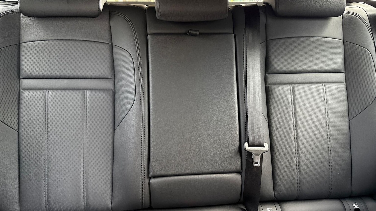 Used Land Rover Range Rover Evoque 2025 for sale - 76174191: Photo 32