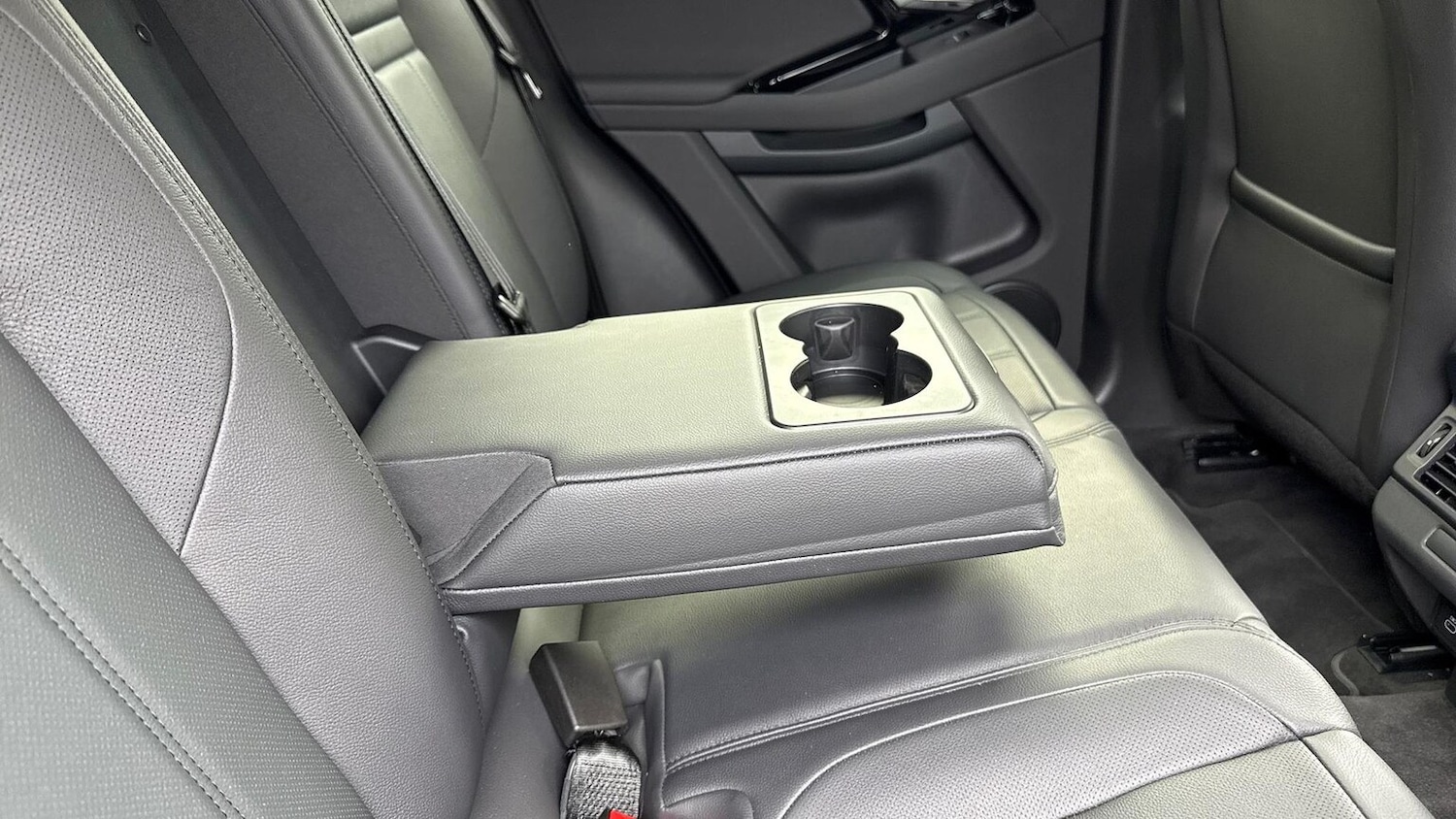 Used Land Rover Range Rover Evoque 2025 for sale - 76174191: Photo 33