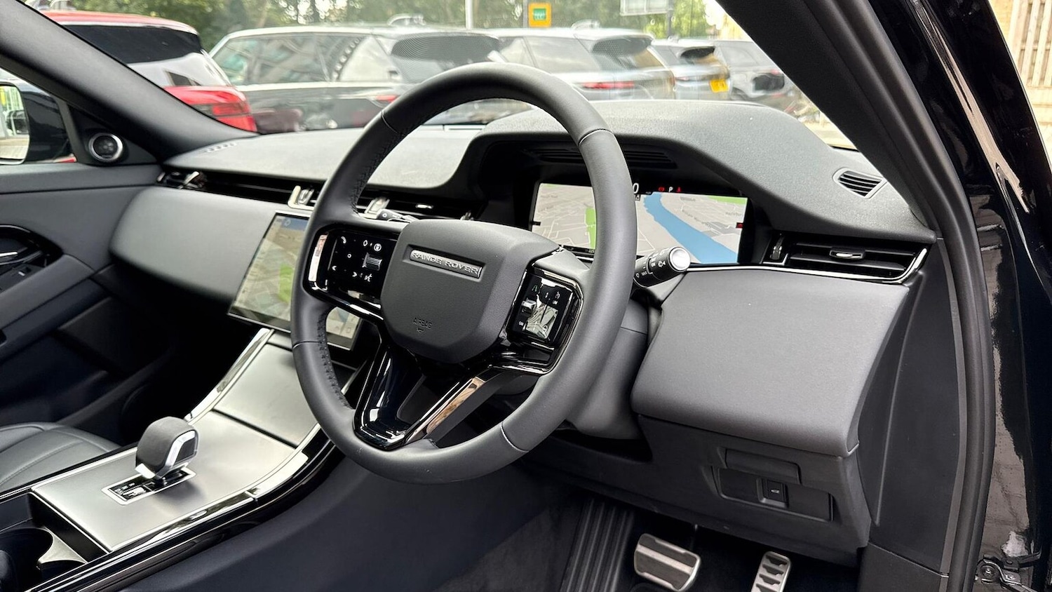 Used Land Rover Range Rover Evoque 2025 for sale - 76174191: Photo 36