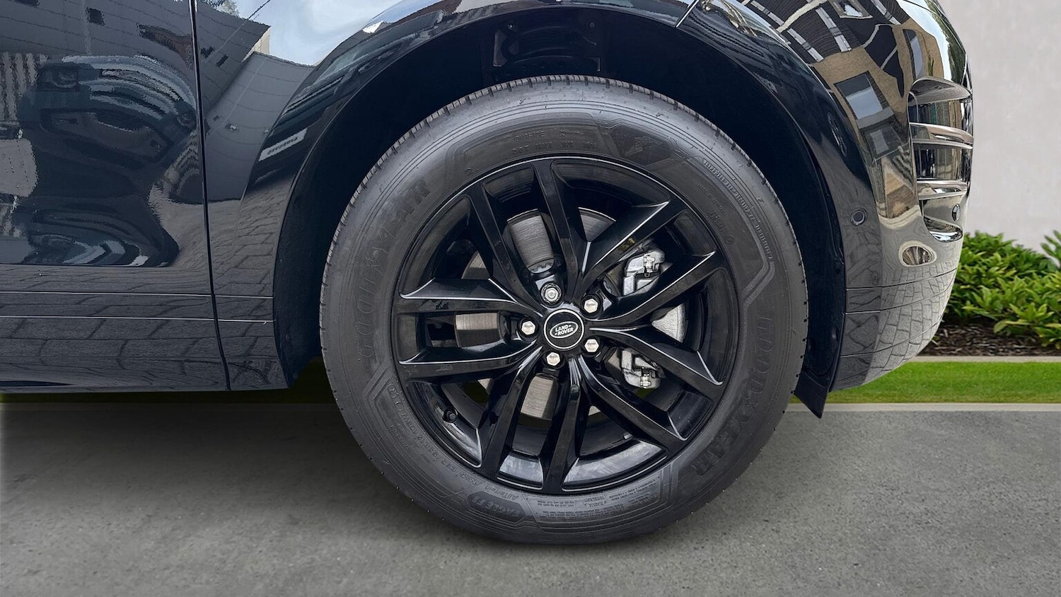 Used Land Rover Range Rover Evoque 2025 for sale - 76174191: Photo 8