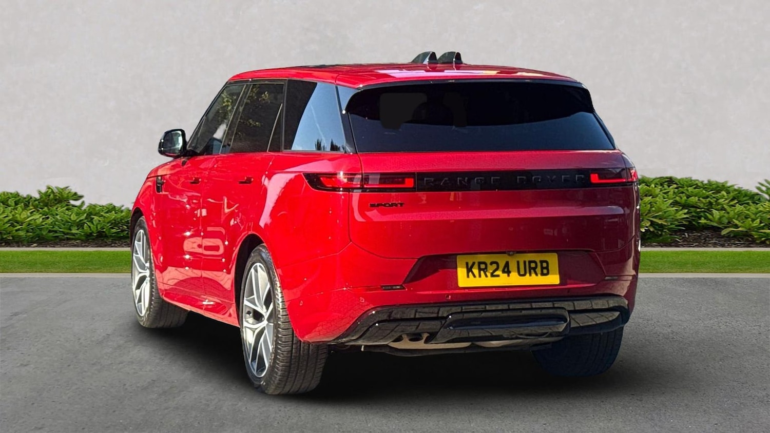 Used Land Rover Range Rover Sport 2024 for sale - 76157235: Photo 2