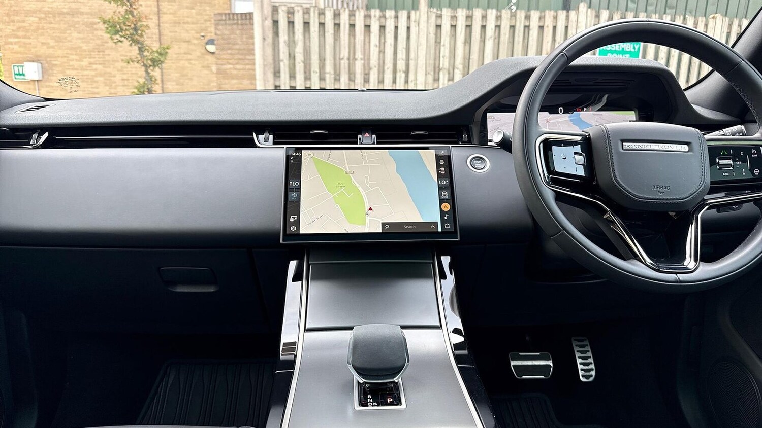 Used Land Rover Range Rover Evoque 2025 for sale - 76035742: Photo 14