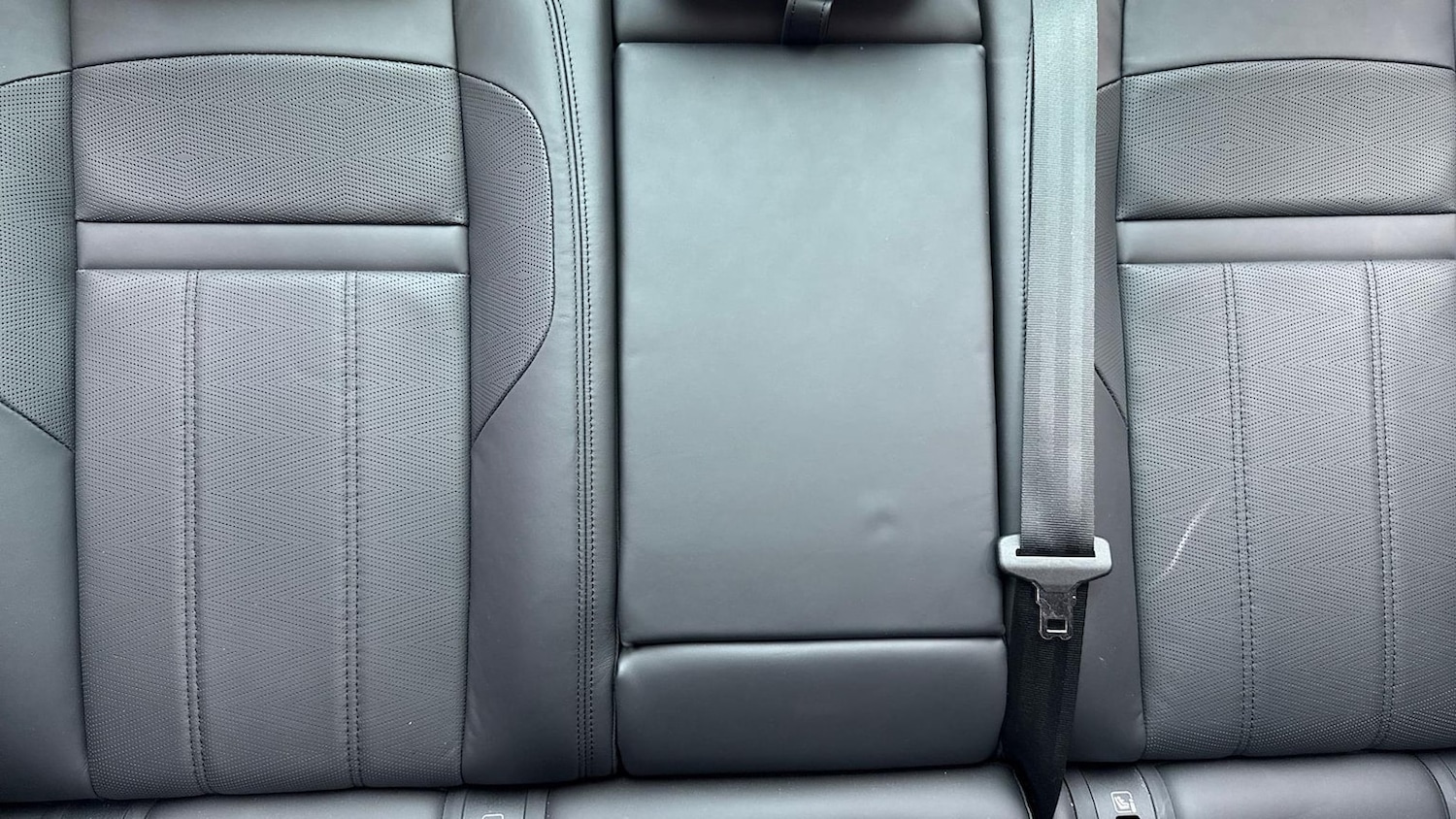 Used Land Rover Range Rover Evoque 2025 for sale - 76035742: Photo 37