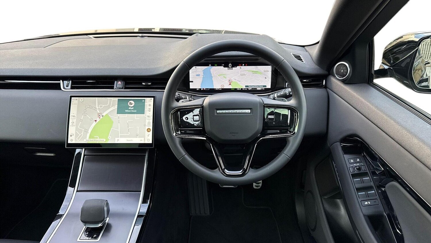 Used Land Rover Range Rover Evoque 2025 for sale - 76164974: Photo 15