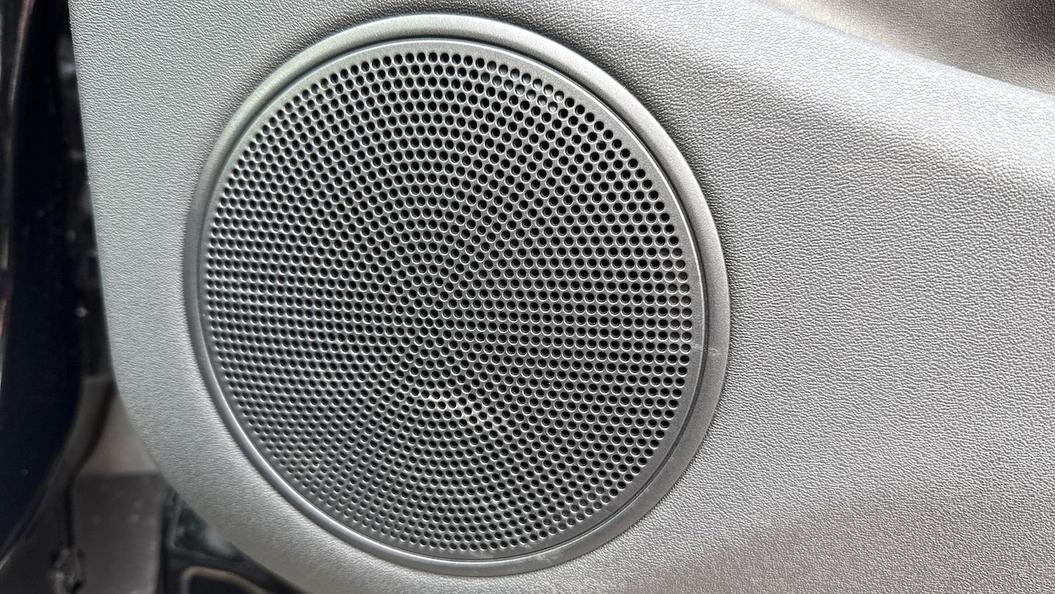 Used Land Rover Range Rover Evoque 2025 for sale - 76164974: Photo 24