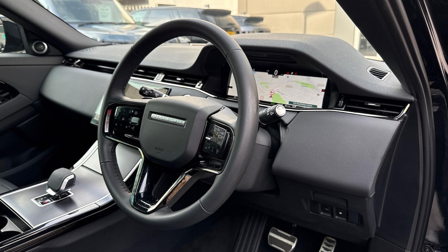 Used Land Rover Range Rover Evoque 2025 for sale - 76164974: Photo 29