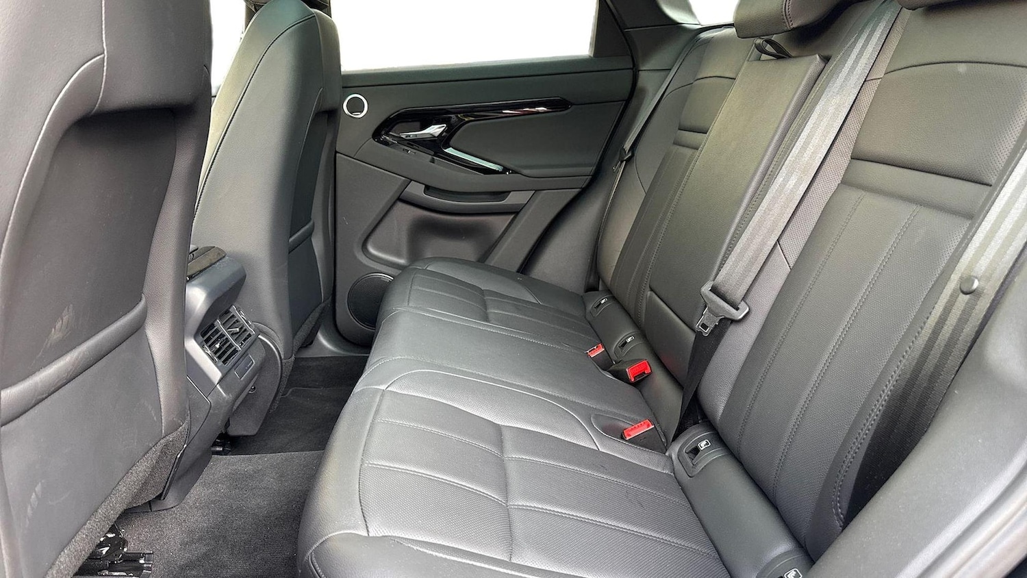 Used Land Rover Range Rover Evoque 2025 for sale - 76164974: Photo 4