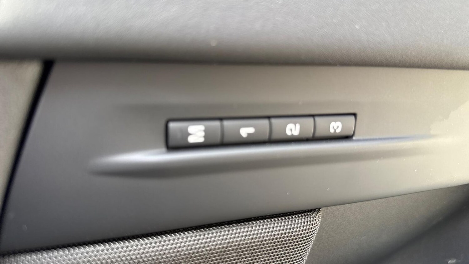 Used Land Rover Range Rover Evoque 2025 for sale - 76019495: Photo 25