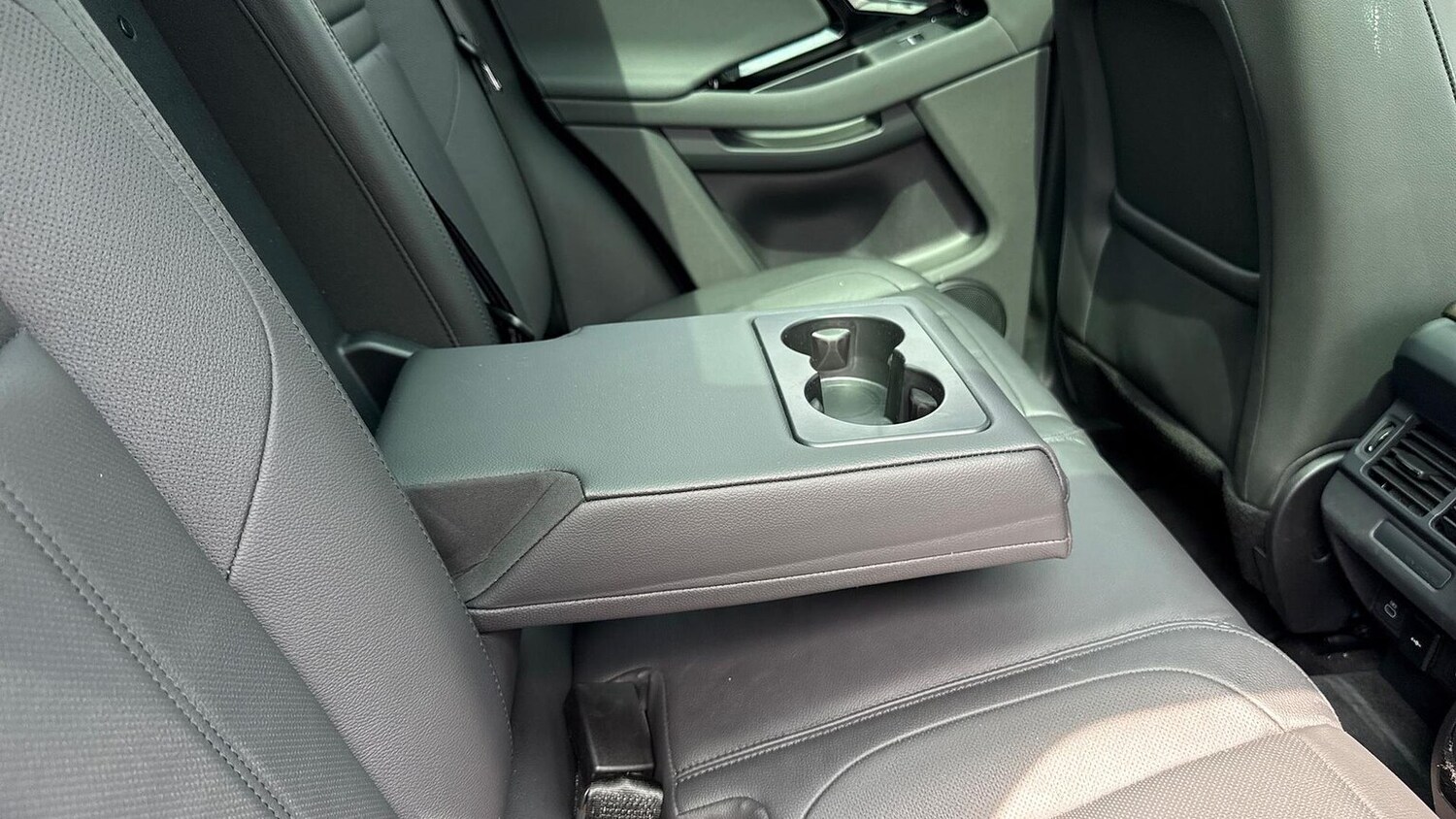 Used Land Rover Range Rover Evoque 2025 for sale - 76019495: Photo 37