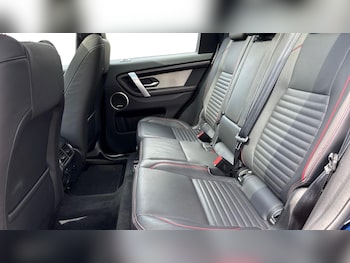 Used Land Rover Discovery Sport 2021 for sale - 75604993: Photo