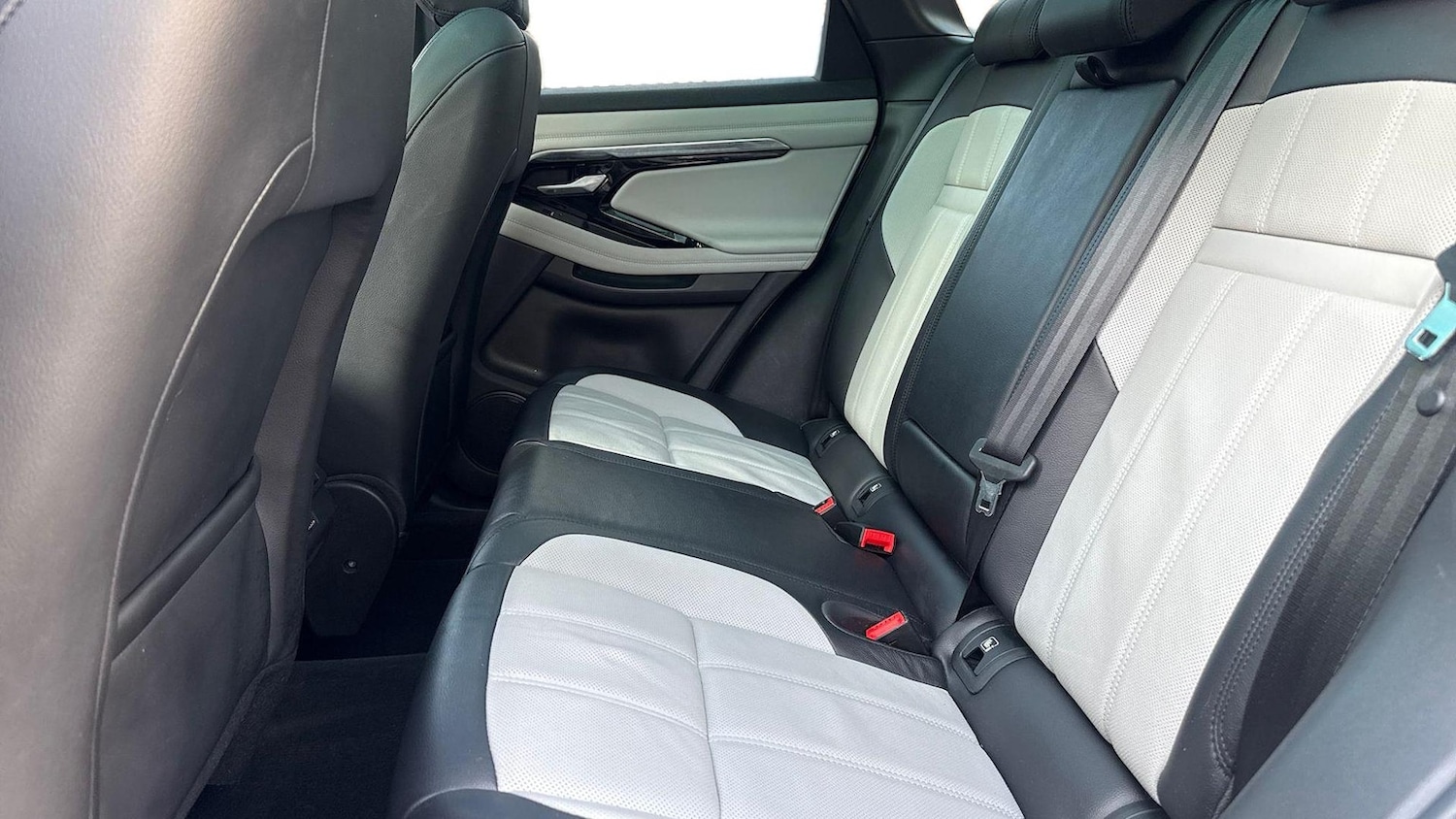 Used Land Rover Range Rover Evoque 2020 for sale - 76157239: Photo 4