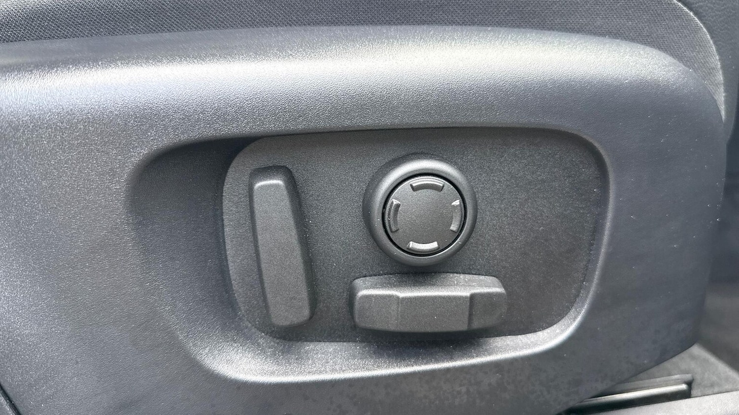 Vehicle 33