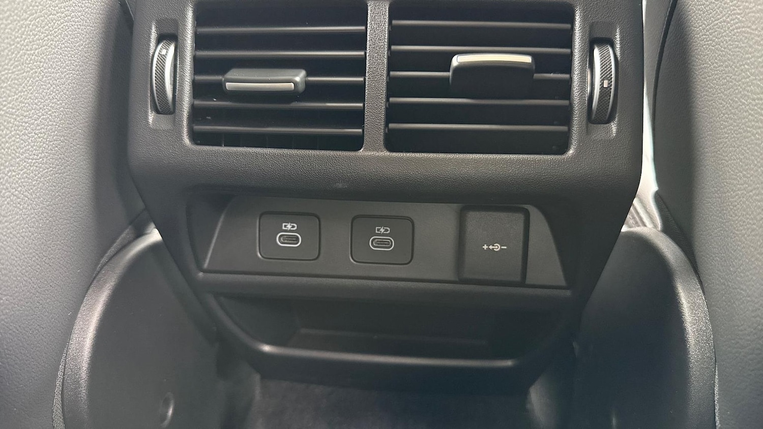 Used Land Rover Discovery Sport 2025 for sale - 76127253: Photo 18