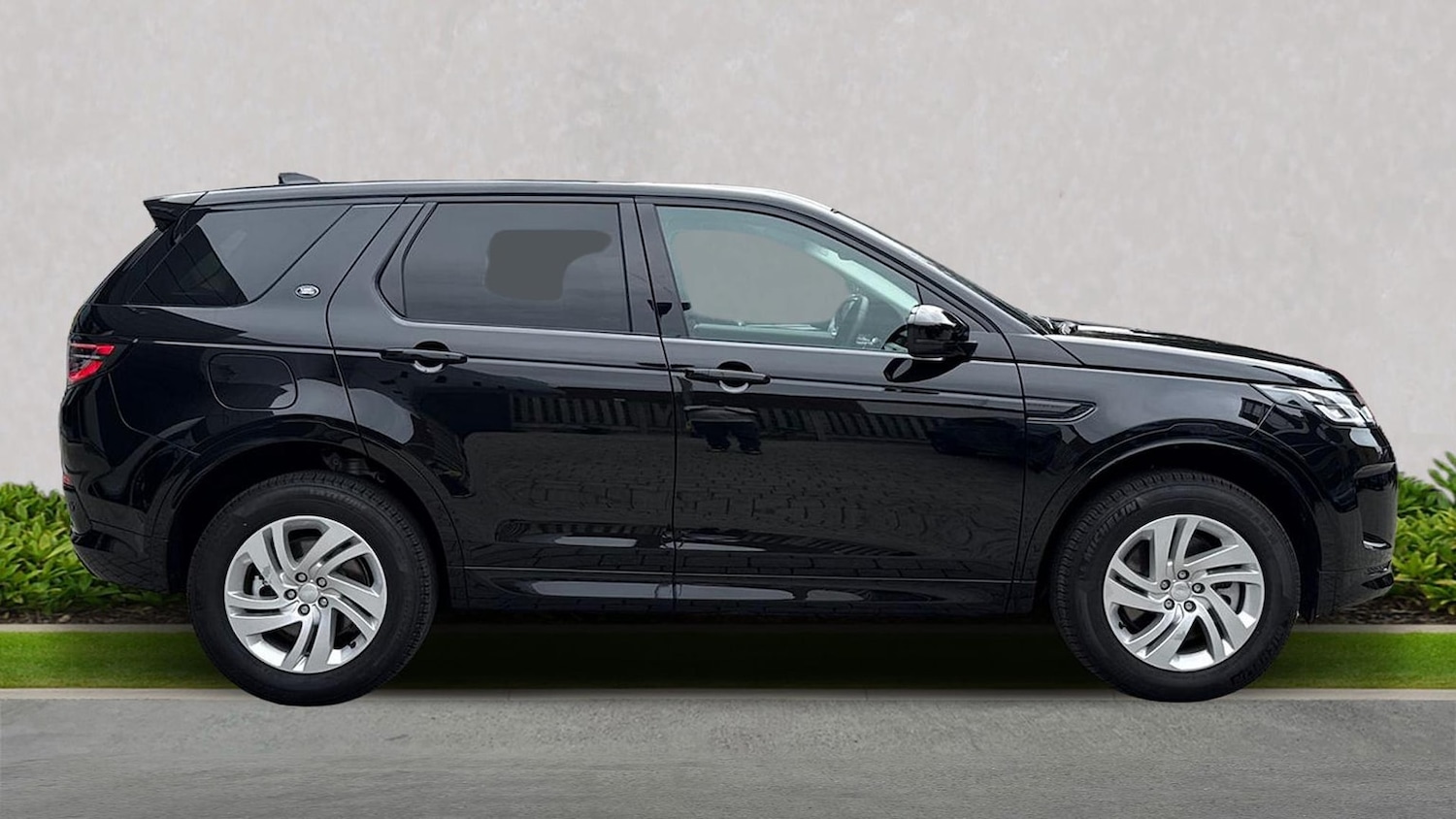 Used Land Rover Discovery Sport 2025 for sale - 76127253: Photo 5