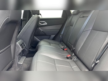 Used Land Rover Range Rover Velar 2024 for sale - 75587313: Photo