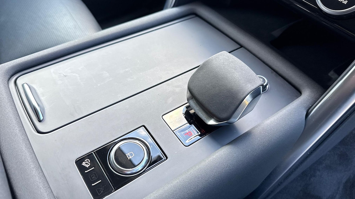 Used Land Rover Discovery 2022 for sale - 76027579: Photo 13