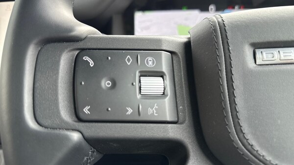 Used Land Rover Defender 2025 for sale - 75535793: Photo 39