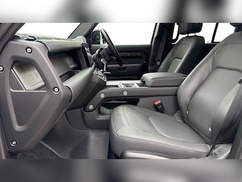Used Land Rover Defender 2025 for sale - 75535793: Photo