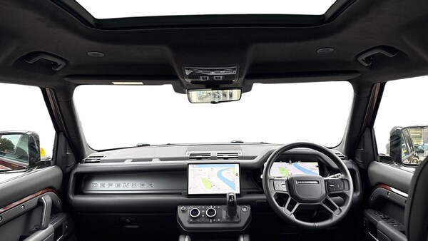 Used Land Rover Defender 2025 for sale - 75535793: Photo 9