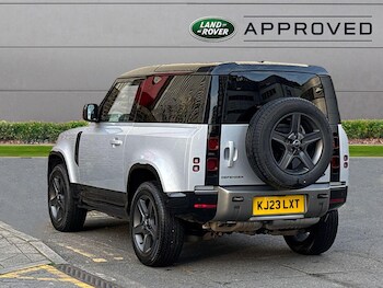 Used Land Rover Defender 2023 for sale - 75454639: Photo