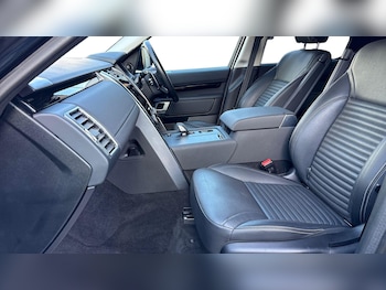 Used Land Rover Discovery 2022 for sale - 75975269: Photo