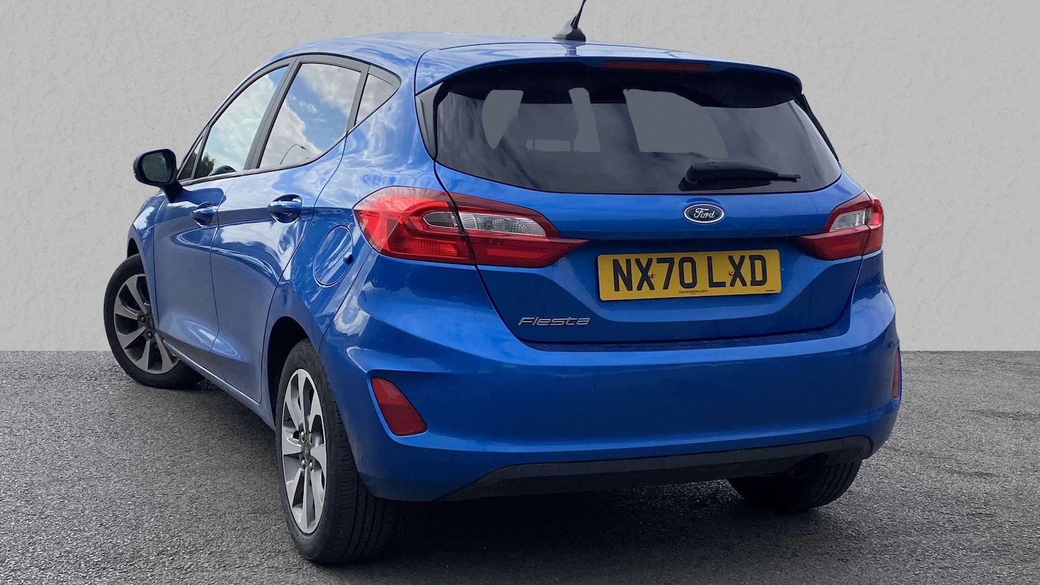 Used Ford Fiesta 2020 for sale - 76088087: Photo 2