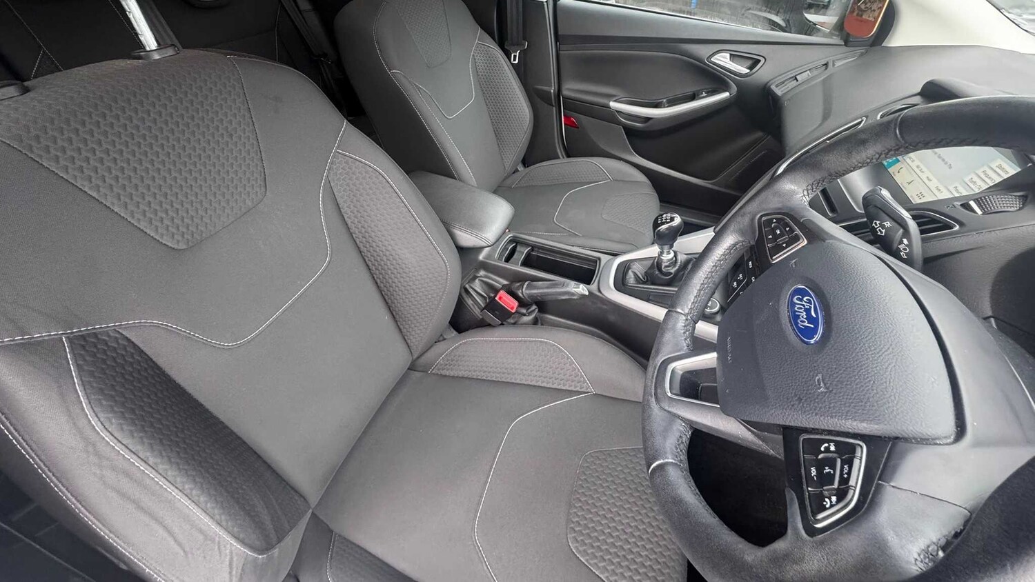 Used Ford Focus 2018 for sale - 77553035: Photo 9