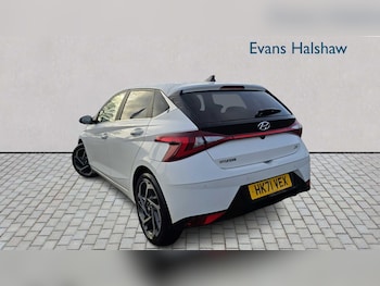 Used Hyundai i20 2021 for sale - 76501772: Photo