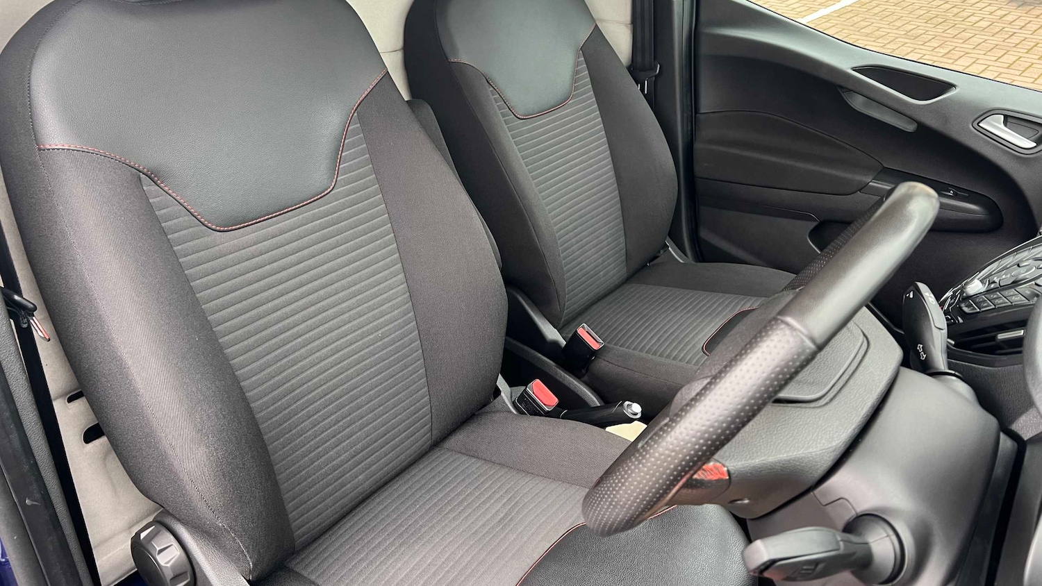 Used Ford Transit Courier 2018 for sale - 76755248: Photo 12