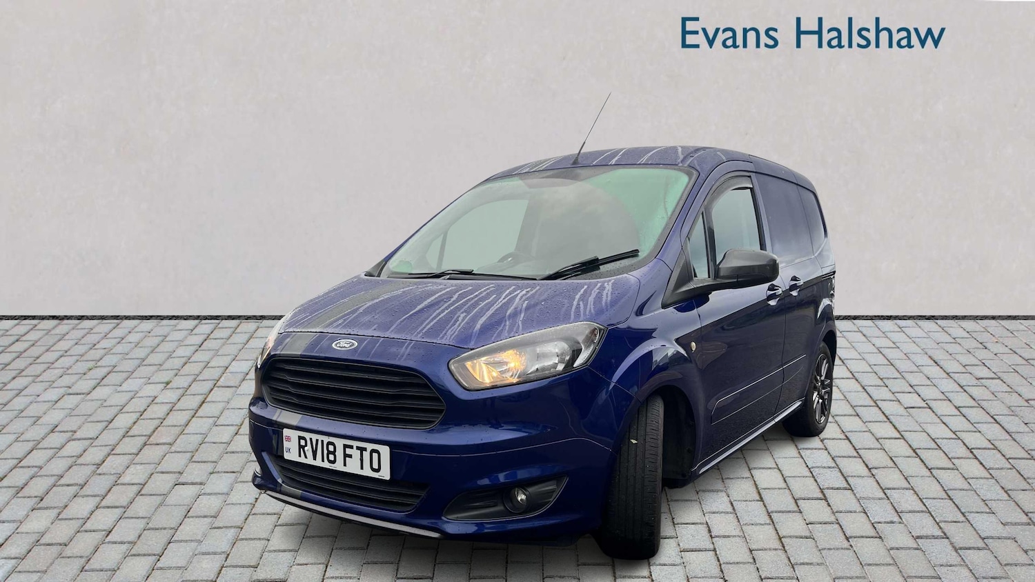 Used Ford Transit Courier 2018 for sale - 76755248: Photo 2